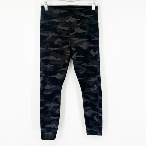 Athleta Ultimate 7/8 Tight Leggings in Camo High Rise - Picture 1 of 7